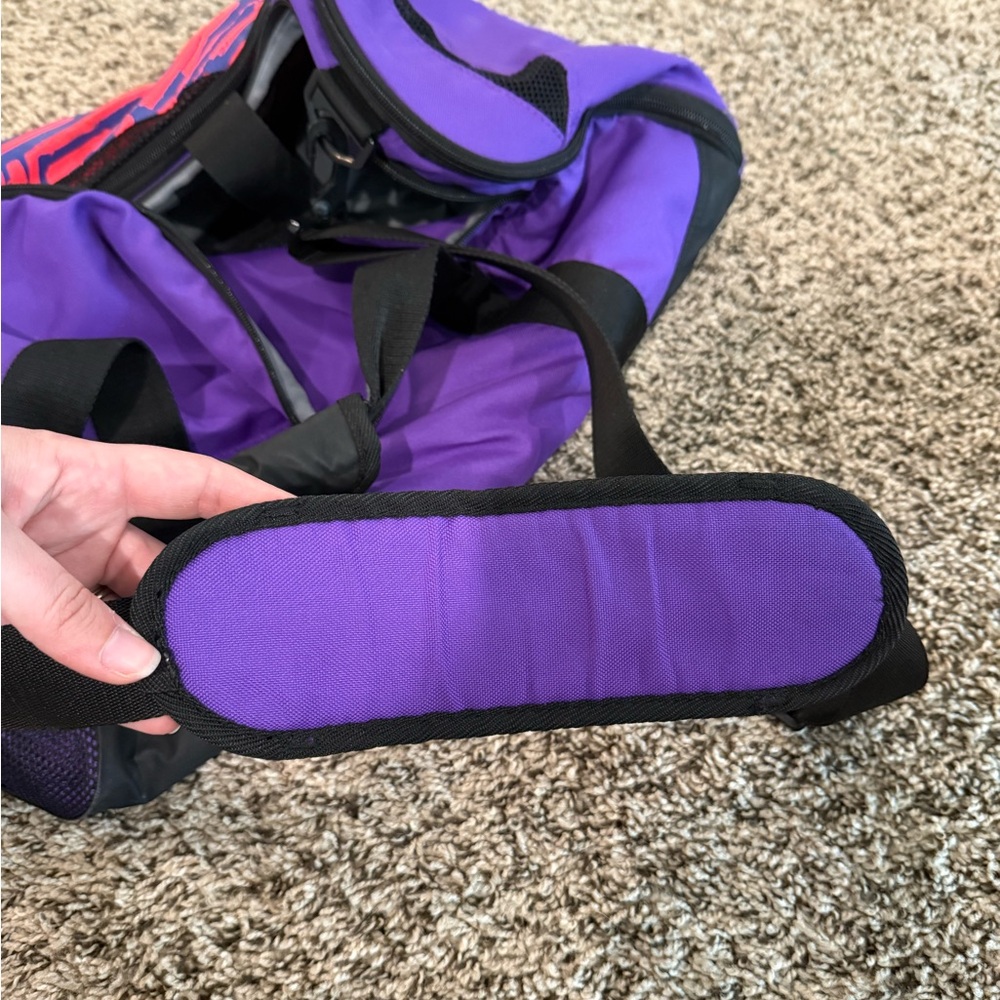 Nike Purple Sports Duffle Bag - Picture 6 of 9